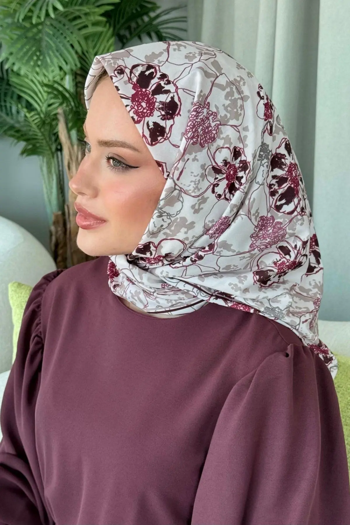 Lily Dijital Desenli Eşarp Mürdüm
